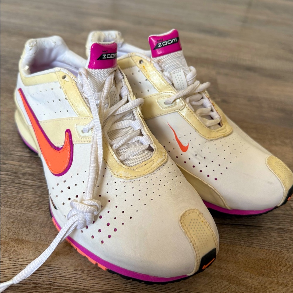 Nike women’s golf shoes size 7